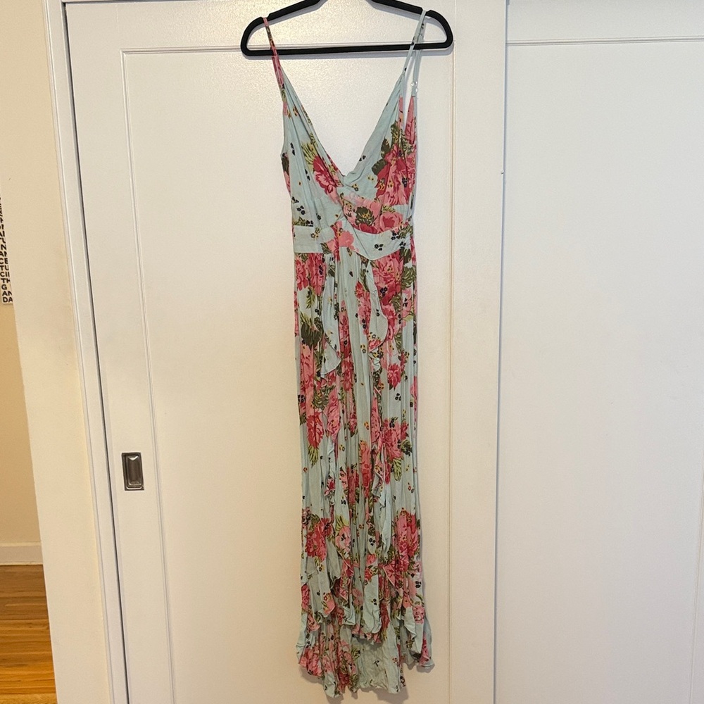 Elegant Floral Maxi Dress in Pink and Green